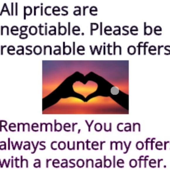 Meet your Posher, Cass - Picture 3 of 5